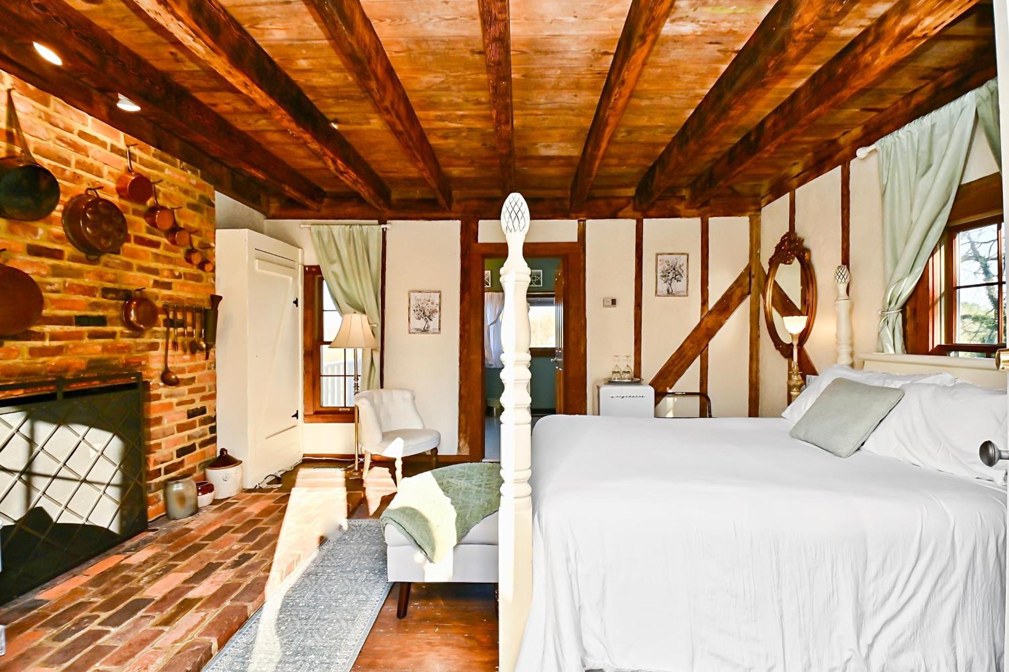 Prospect Hill Inn & Restaurant Zion Crossroads エクステリア 写真
