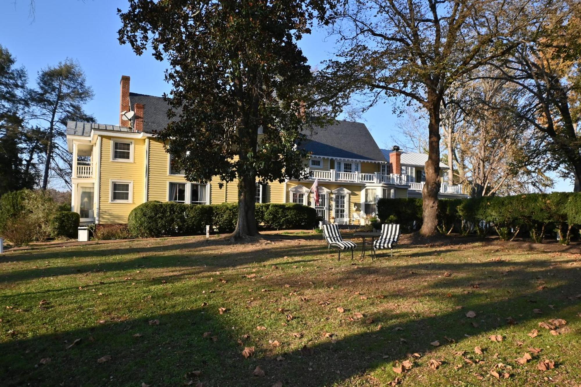 Prospect Hill Inn & Restaurant Zion Crossroads エクステリア 写真