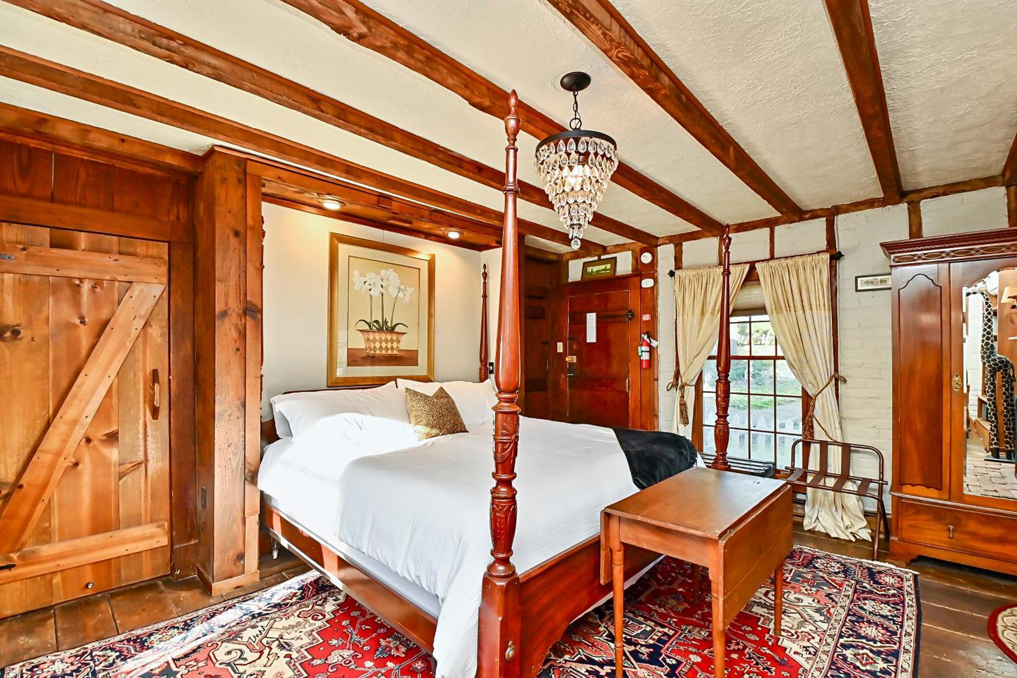 Prospect Hill Inn & Restaurant Zion Crossroads エクステリア 写真