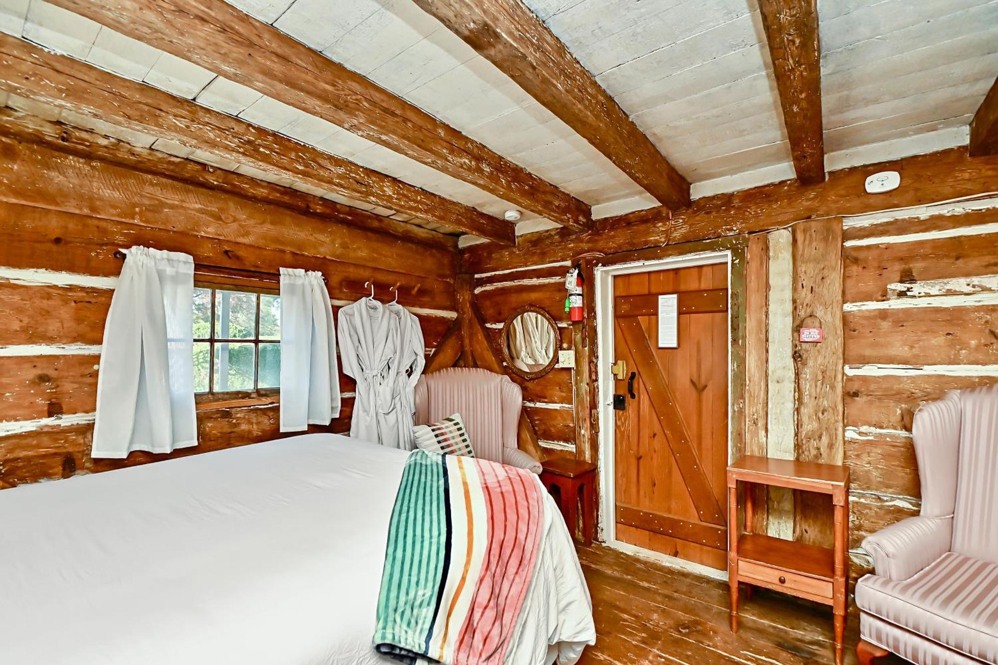 Prospect Hill Inn & Restaurant Zion Crossroads エクステリア 写真