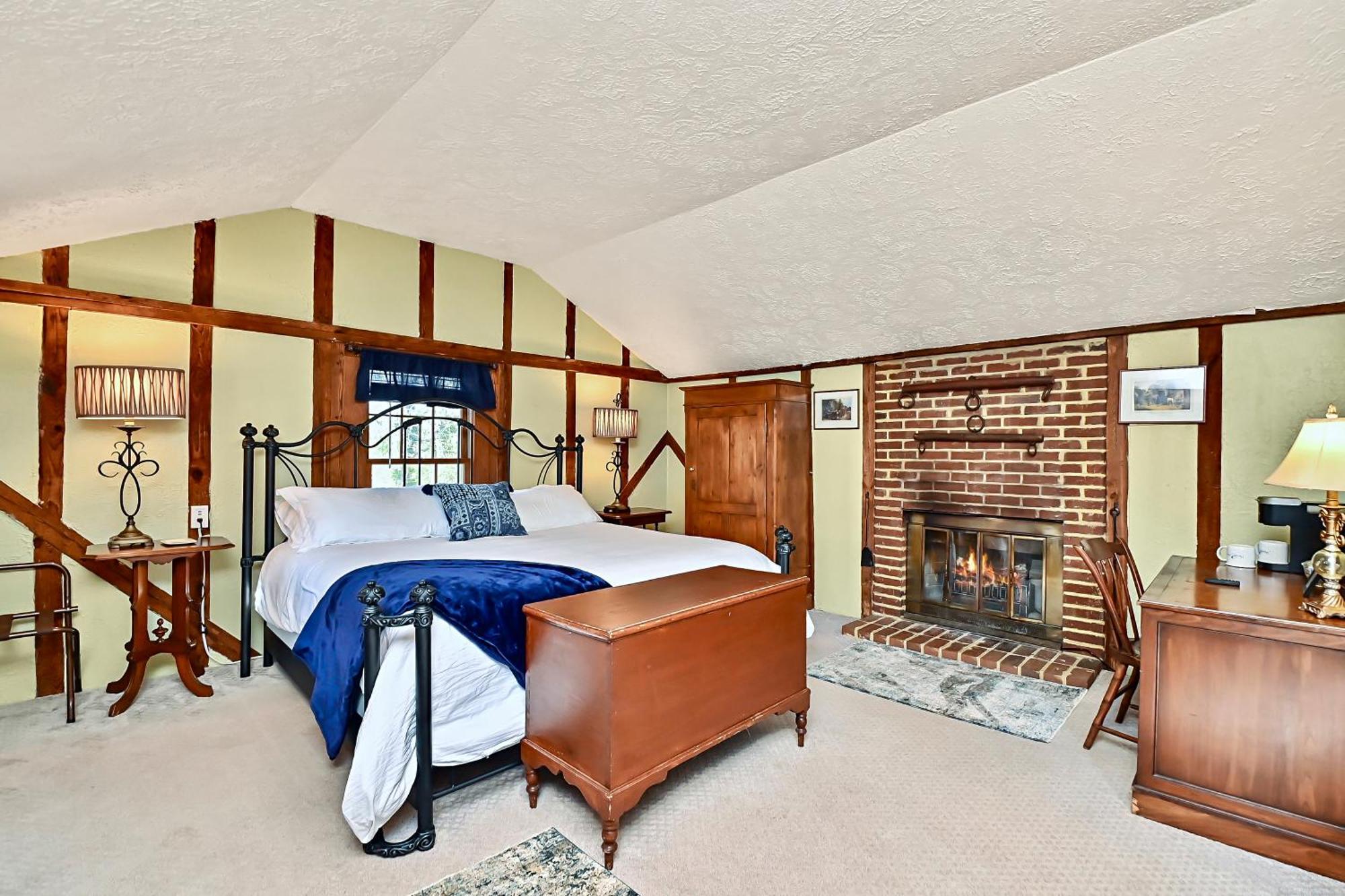 Prospect Hill Inn & Restaurant Zion Crossroads エクステリア 写真
